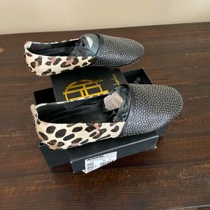 House of Harlow Leopard Smoking Flat